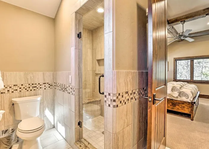 Villa Walk To Lift: Luxe W/ Hot Tub In Copper Mtn Copper Mountain