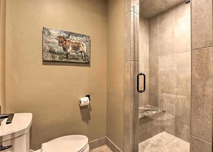 Walk To Lift: Luxe W/ Hot Tub In Copper Mtn