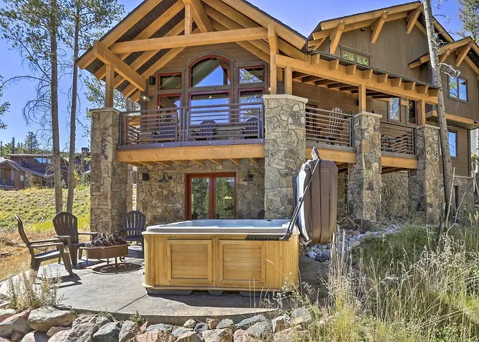 Walk To Lift: Luxe W/ Hot Tub In Copper Mtn Villa *