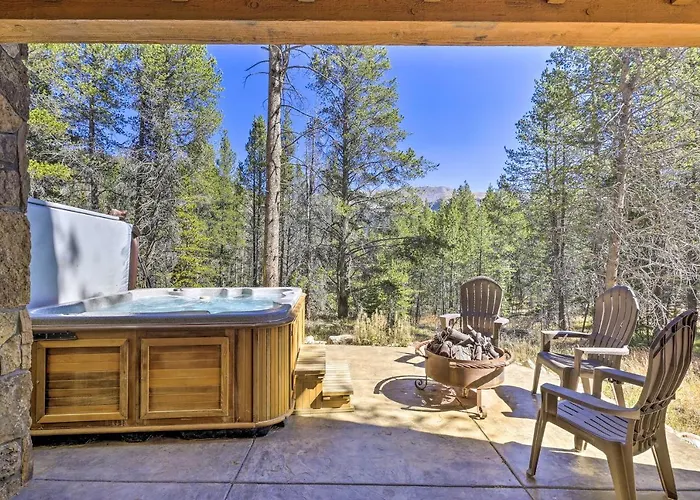 Walk To Lift: Luxe W/ Hot Tub In Copper Mtn Villa *